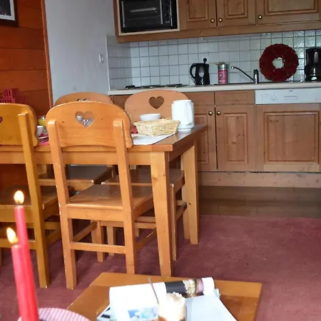Pet-Friendly Ski Retreat *